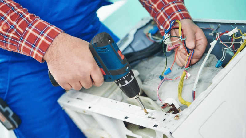 Elmadağ Protherm Protherm çamaşır makinesi kart tamiri – Su almama arızası orijinal parça ile giderildi. - Teknik servis örneği